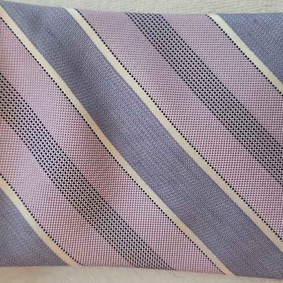 Dockers' necktie - Picture 2 of 5
